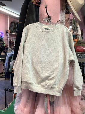 Everyday Crewneck Sweatshirt - Light Gray